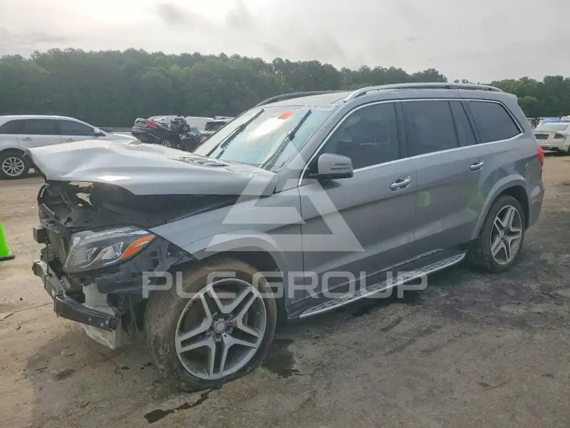 2017 Mercedes Benz GLS-Class фото