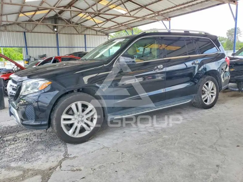 2017 Mercedes Benz GLS-Class фото