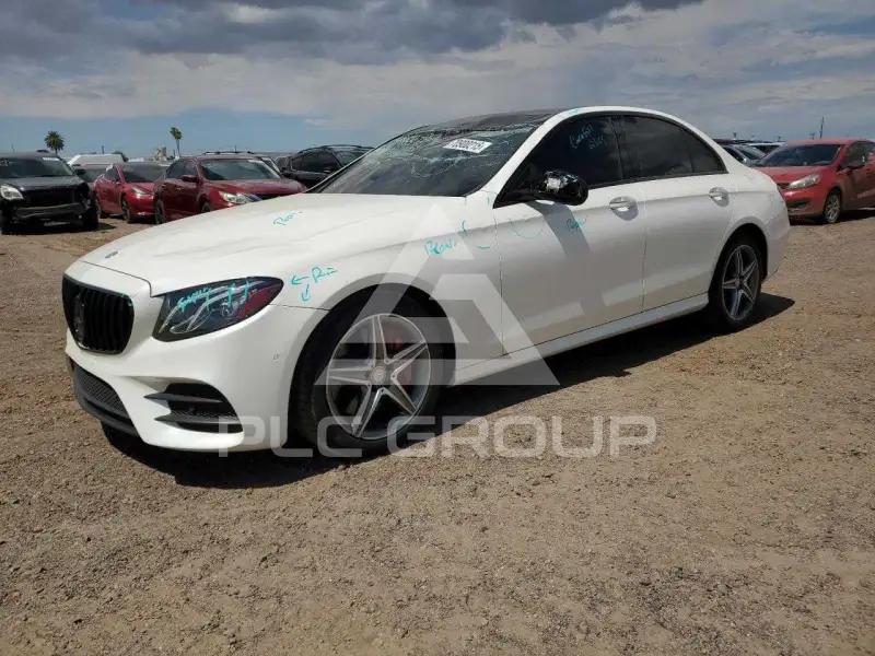 2017 Mercedes Benz E 300 photo