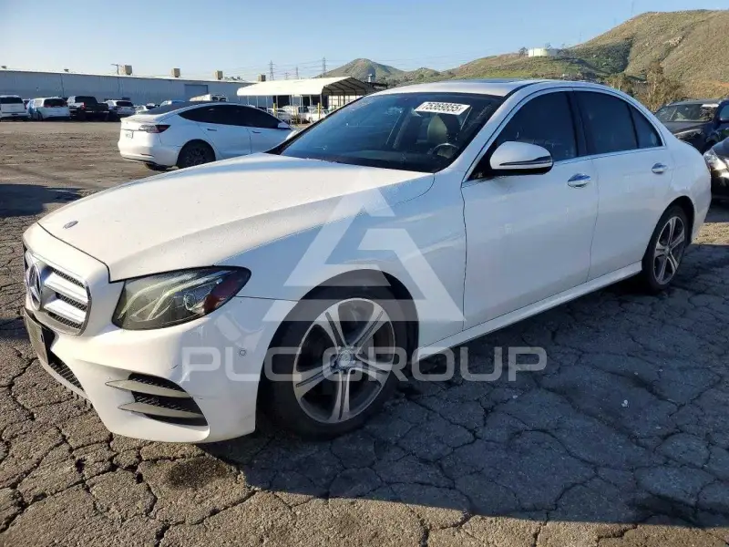 2017 Mercedes Benz E-Class фото