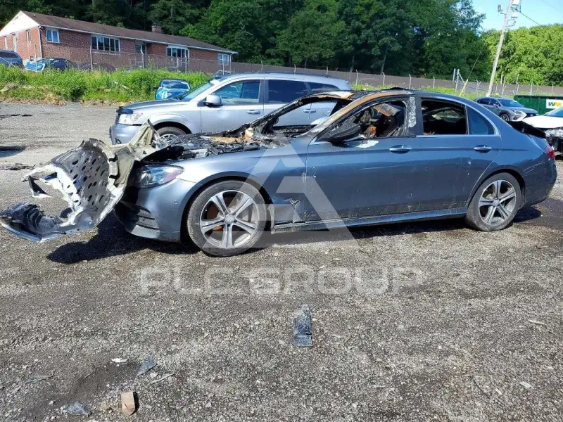 2017 Mercedes Benz E-Class photo