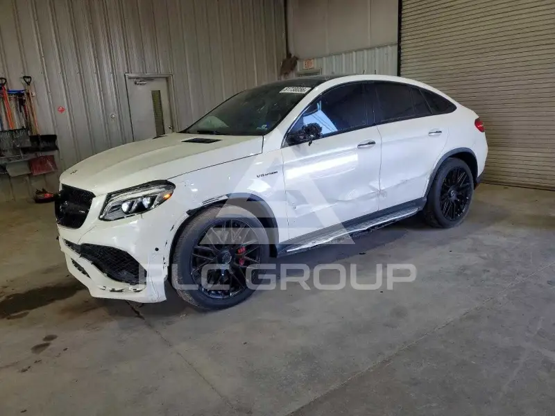 2017 Mercedes Benz GLE-Class фото