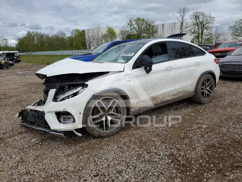 2017 Mercedes Benz GLE-Class фото