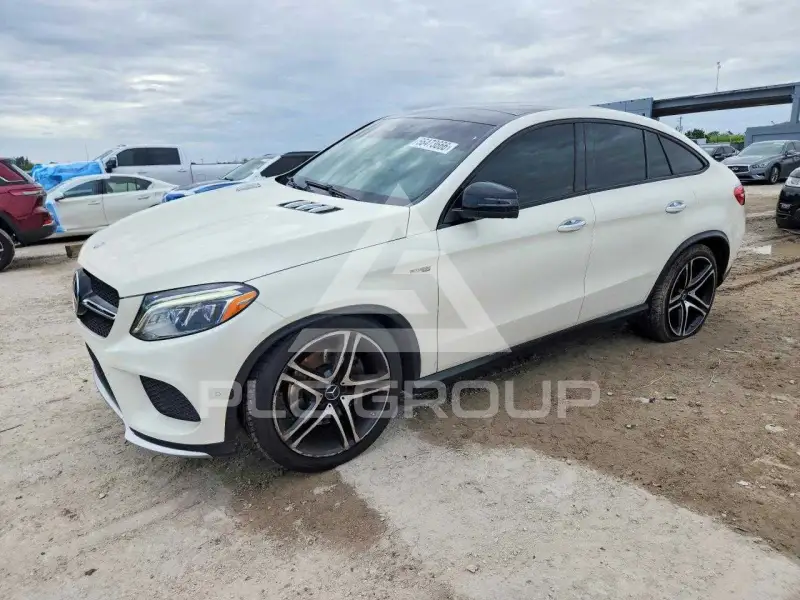 2017 Mercedes Benz GLE-Class фото