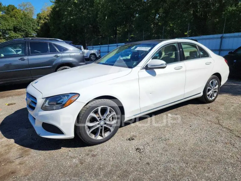 2017 Mercedes Benz C-Class фото