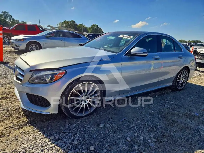 2017 Mercedes Benz C-Class фото