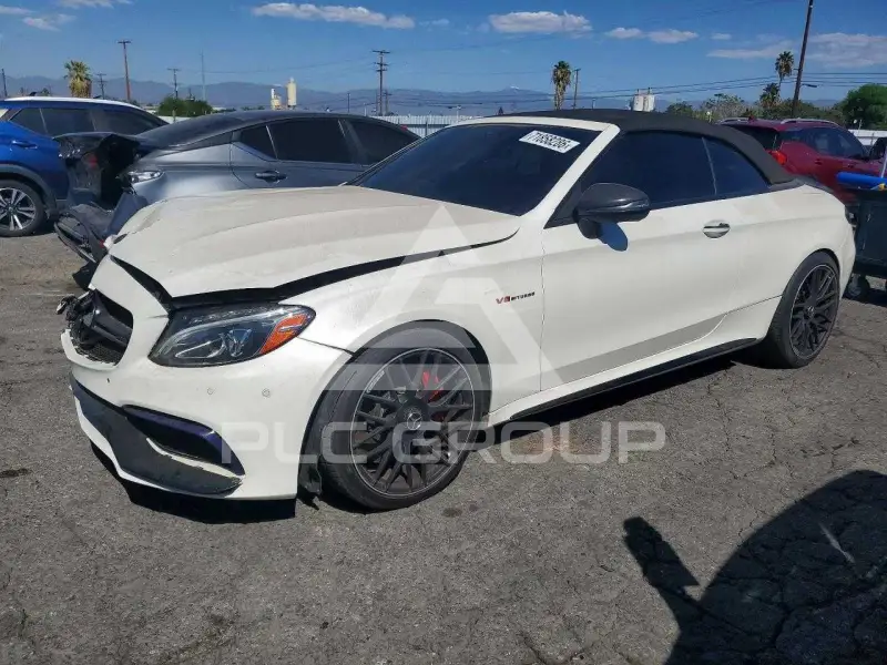 2017 Mercedes Benz C-Class фото