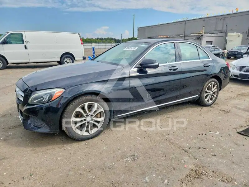2017 Mercedes Benz C-Class photo