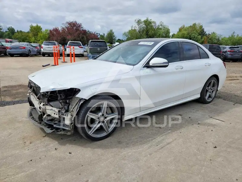 2017 Mercedes Benz C-Class photo