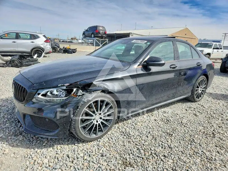 2017 Mercedes Benz C-Class фото