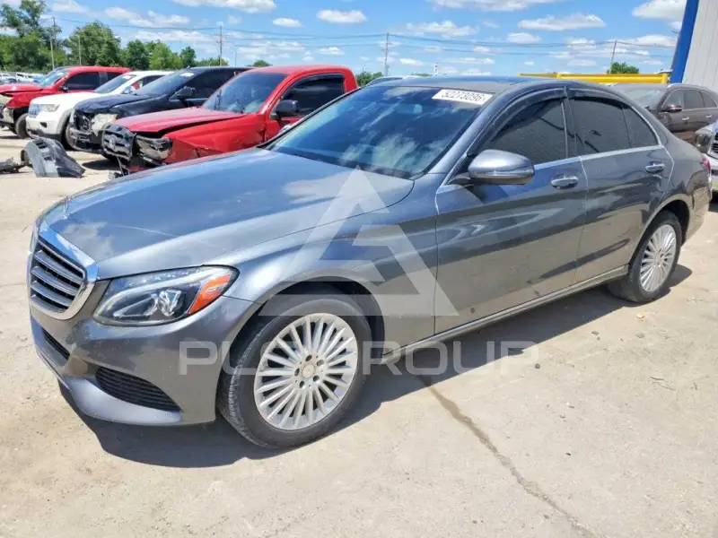 2017 Mercedes Benz C-Class фото