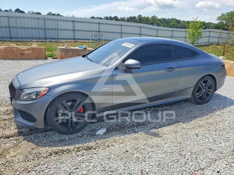2017 Mercedes Benz C-Class photo
