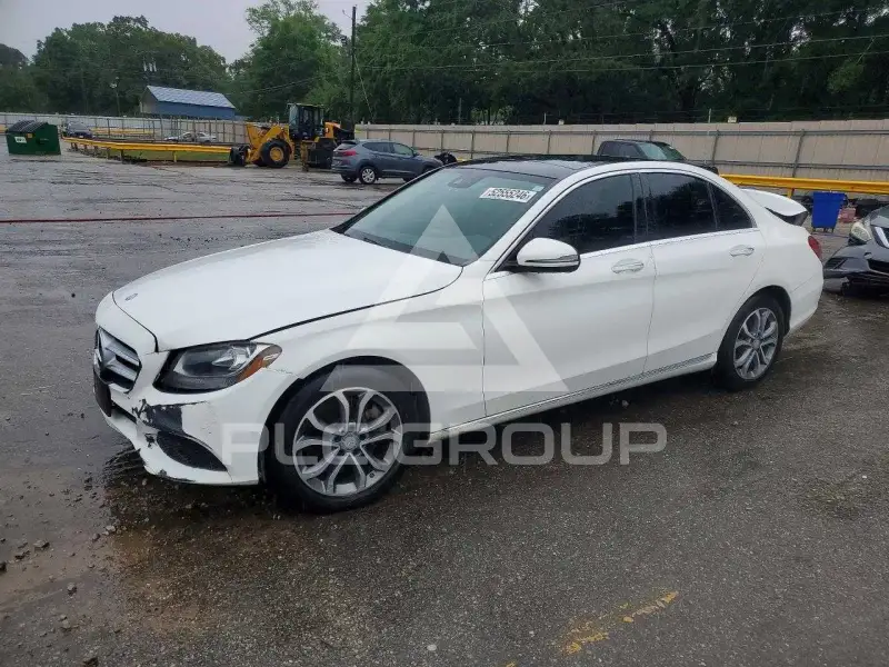 2017 Mercedes Benz C-Class фото