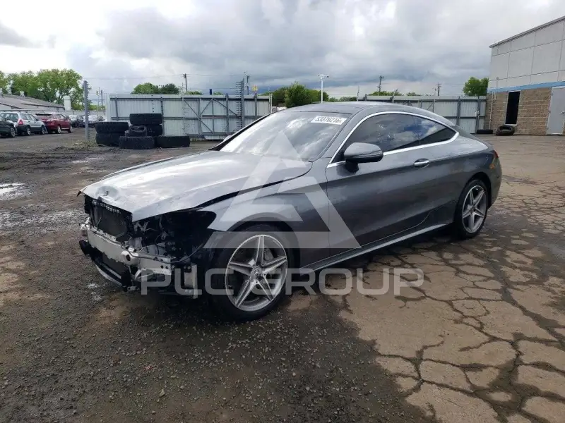 2017 Mercedes Benz C-Class photo