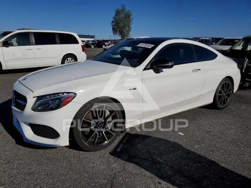 2017 Mercedes Benz C-Class photo