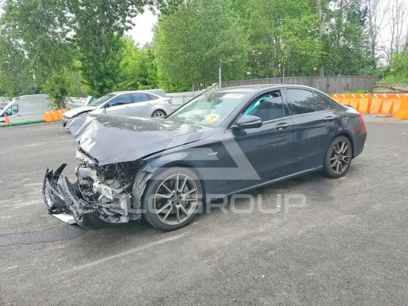 2017 Mercedes Benz C-Class фото