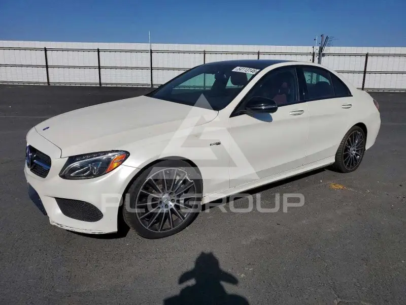 2017 Mercedes Benz C-Class фото