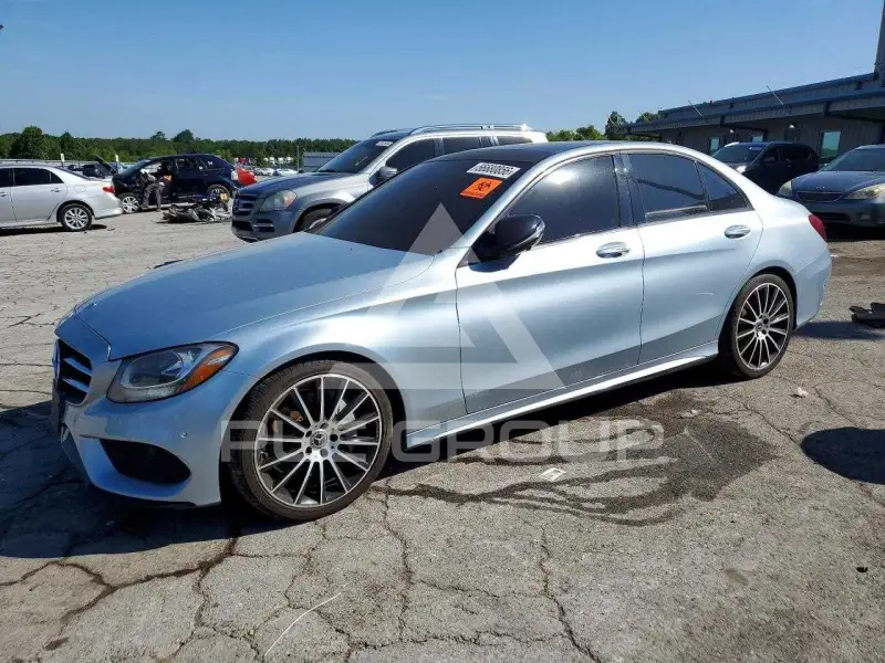 2017 Mercedes Benz C-Class photo