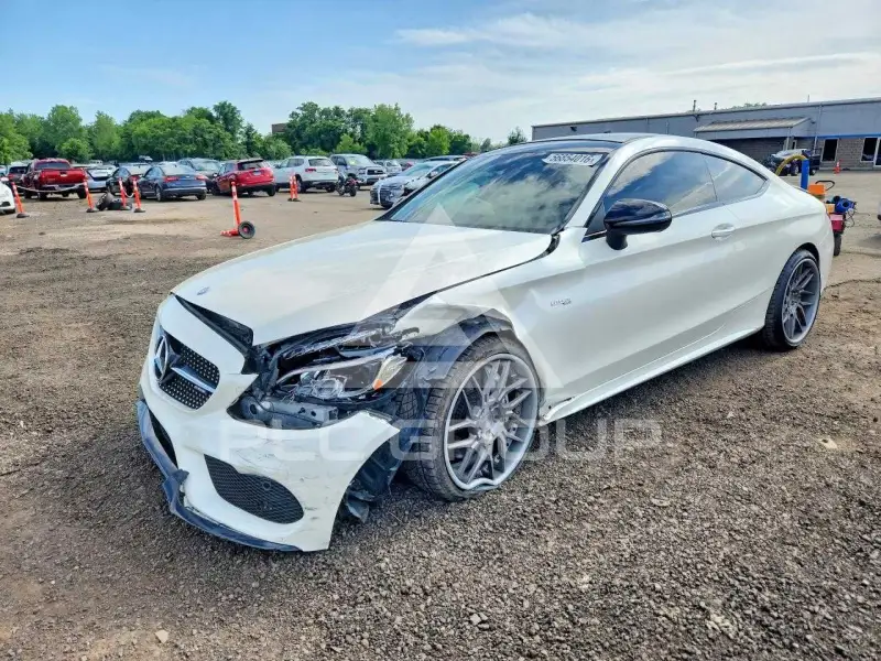 2017 Mercedes Benz C-Class photo