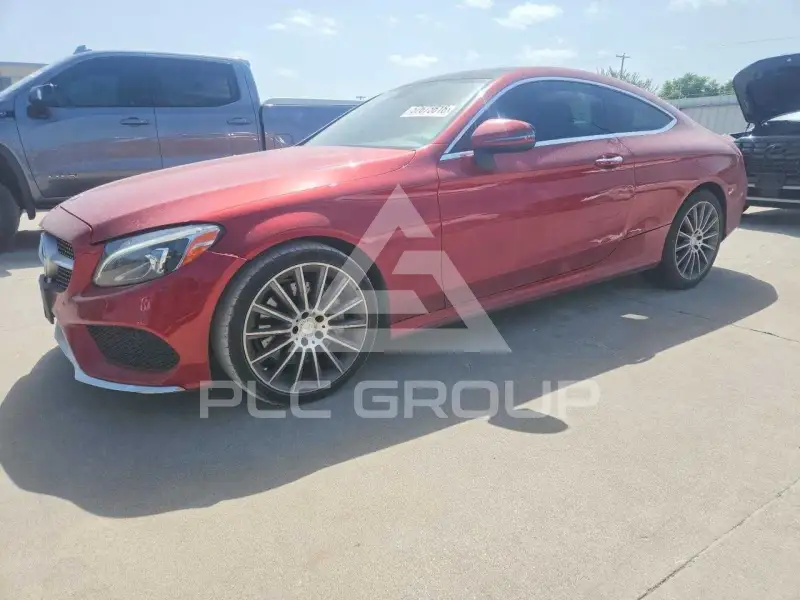 2017 Mercedes Benz C-Class фото