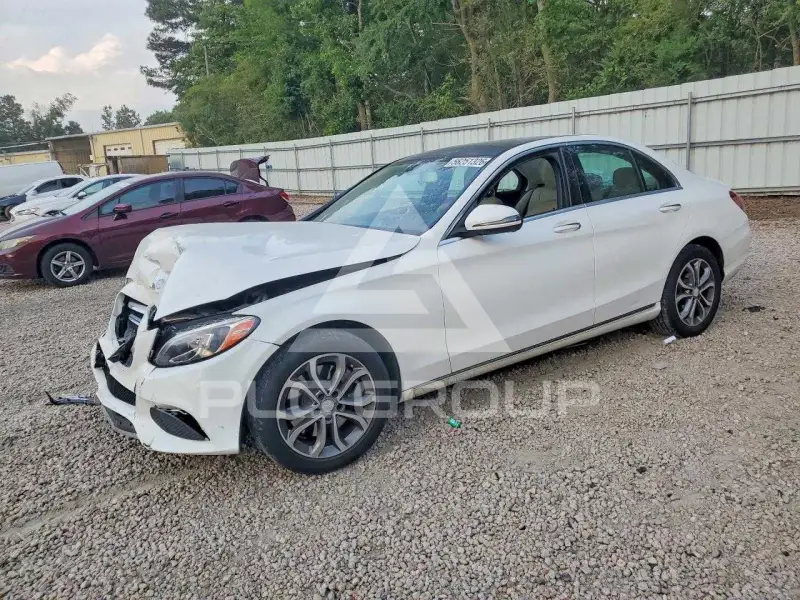 2017 Mercedes Benz C-Class фото