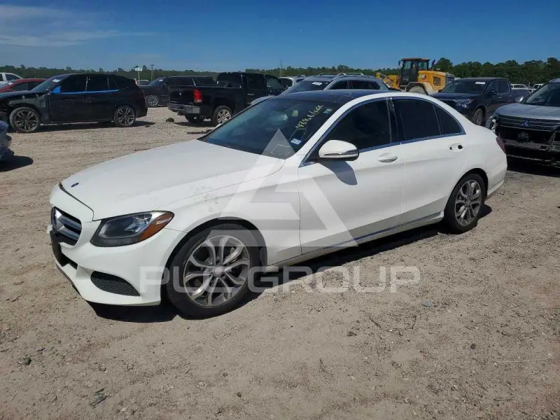 2017 Mercedes Benz C-Class фото