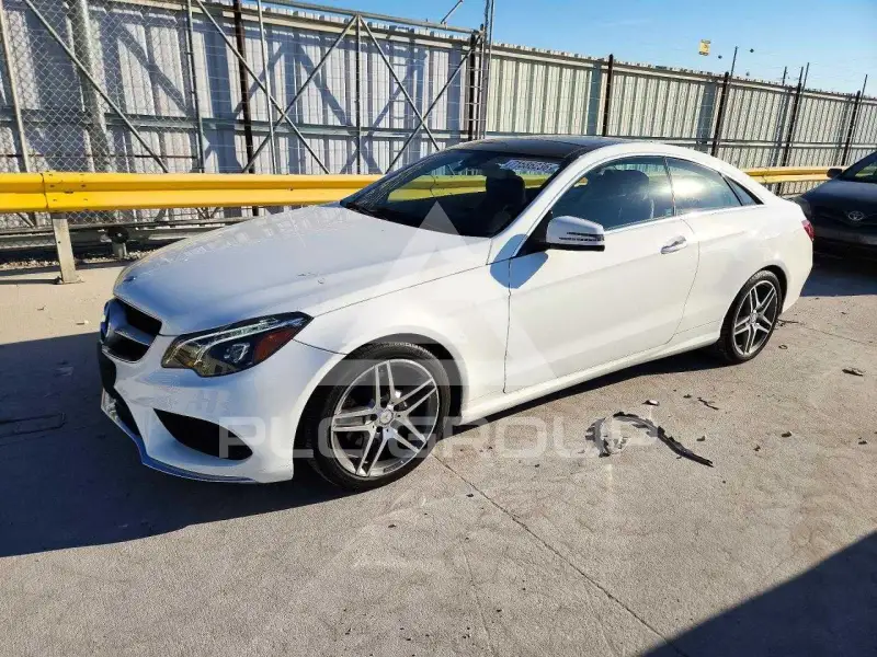 2017 Mercedes Benz E-Class фото
