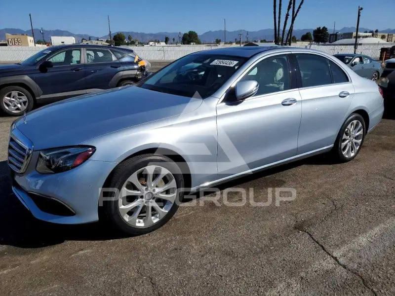 2017 Mercedes Benz E-Class photo