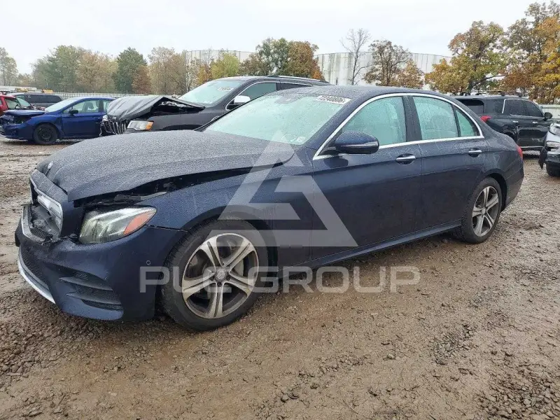 2017 Mercedes Benz E-Class фото