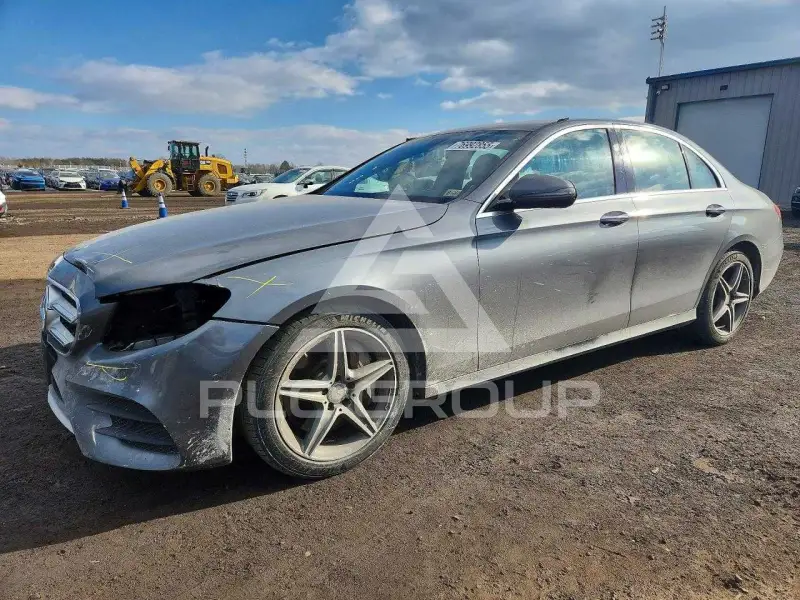 2017 Mercedes Benz E-Class photo