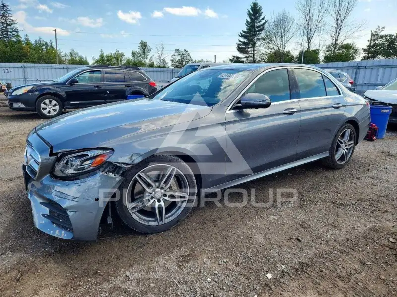 2017 Mercedes Benz E-Class photo