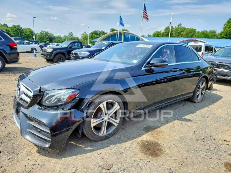 2017 Mercedes Benz E-Class photo