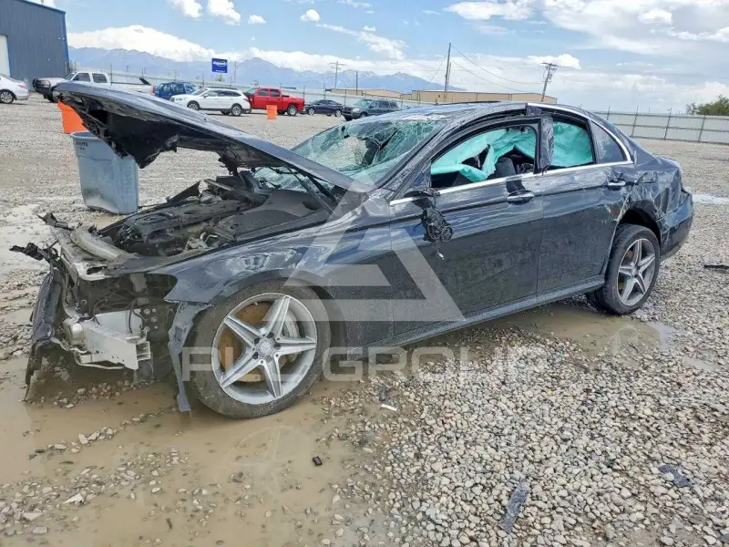 2017 Mercedes Benz E-Class фото