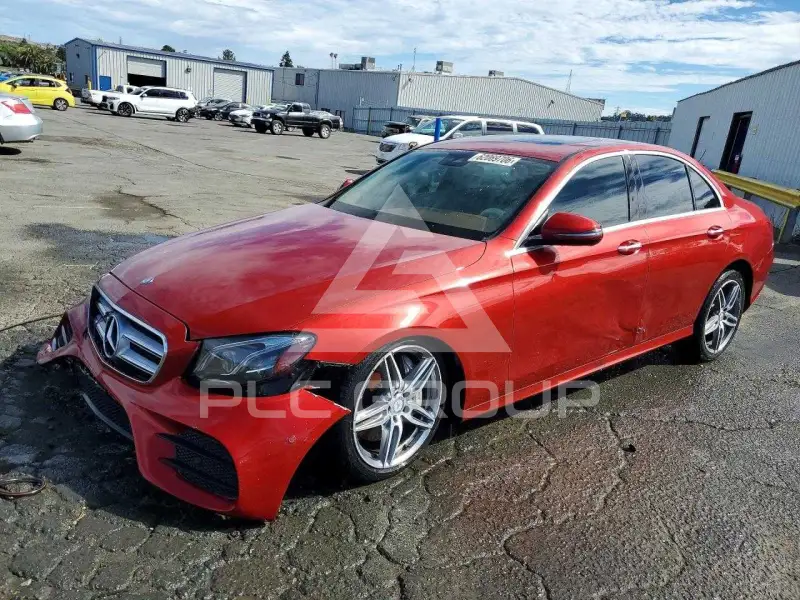 2017 Mercedes Benz E-Class фото