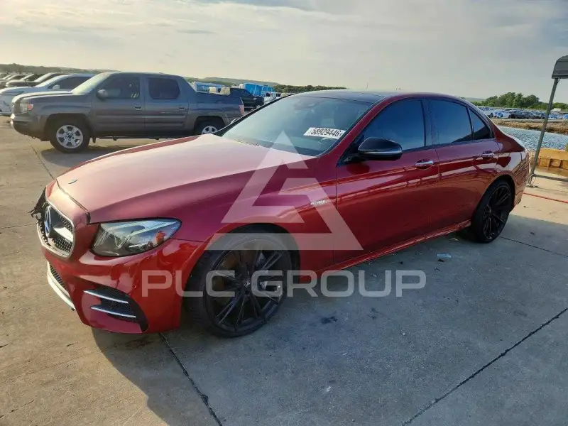 2017 Mercedes Benz E-Class фото