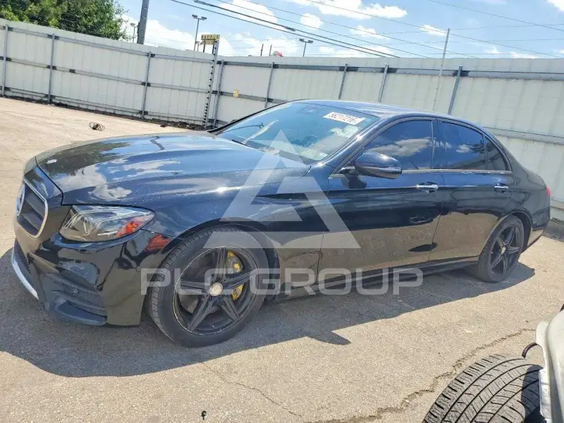 2017 Mercedes Benz E-Class photo