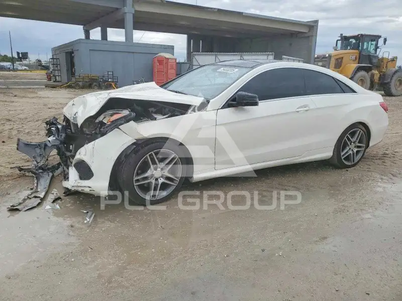 2017 Mercedes Benz E-Class photo