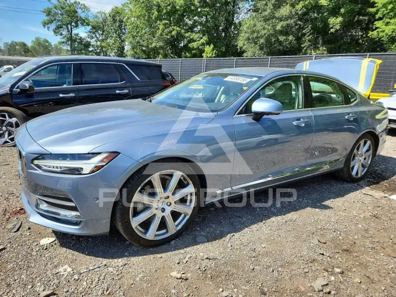 2017 Volvo S90 фото