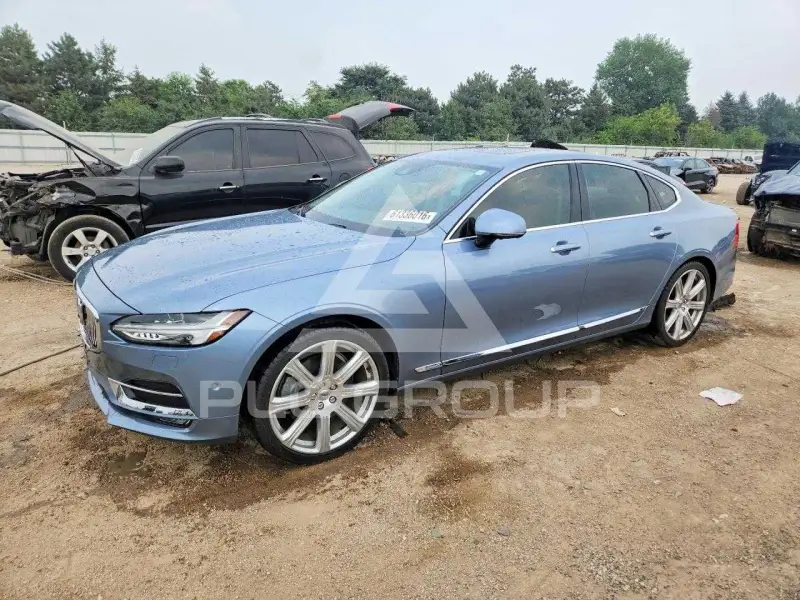2017 Volvo S90 фото