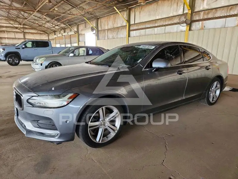 2017 Volvo S90 фото