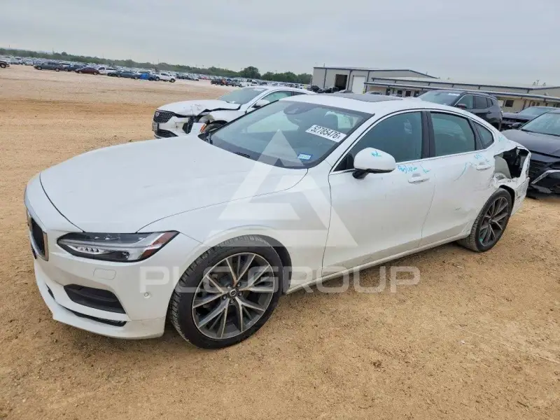2017 Volvo S90 фото