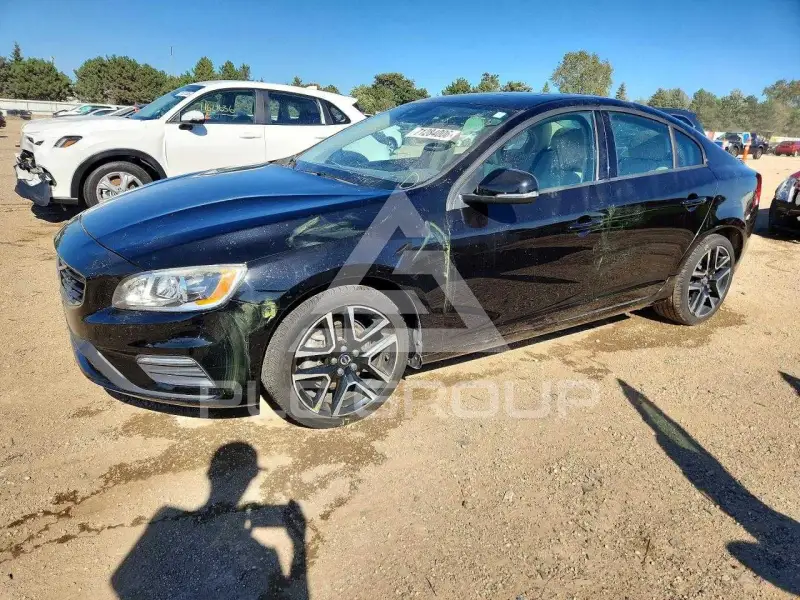 2017 Volvo S60 фото