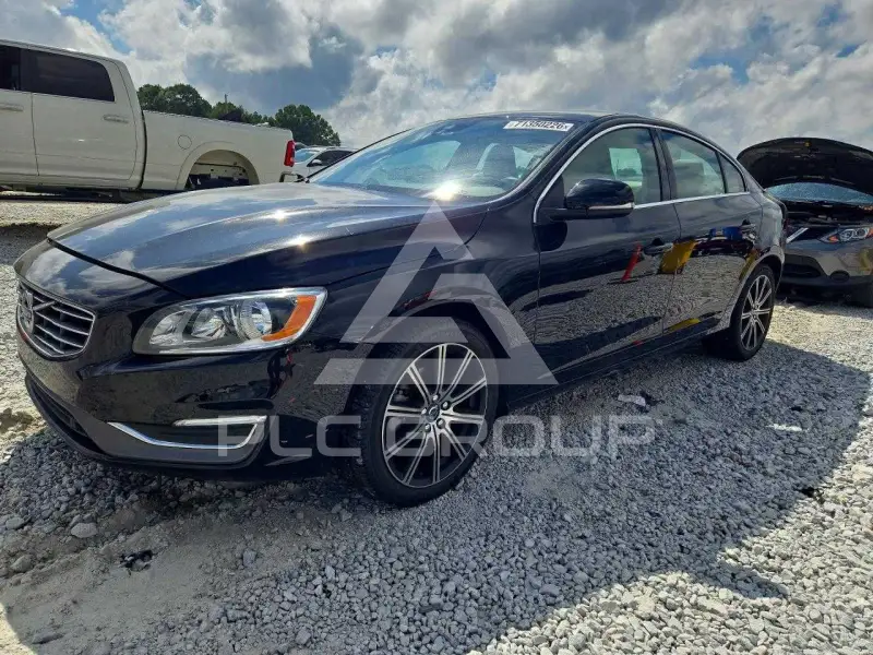 2017 Volvo S60 фото