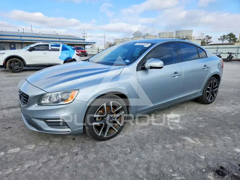 2017 Volvo S60 фото