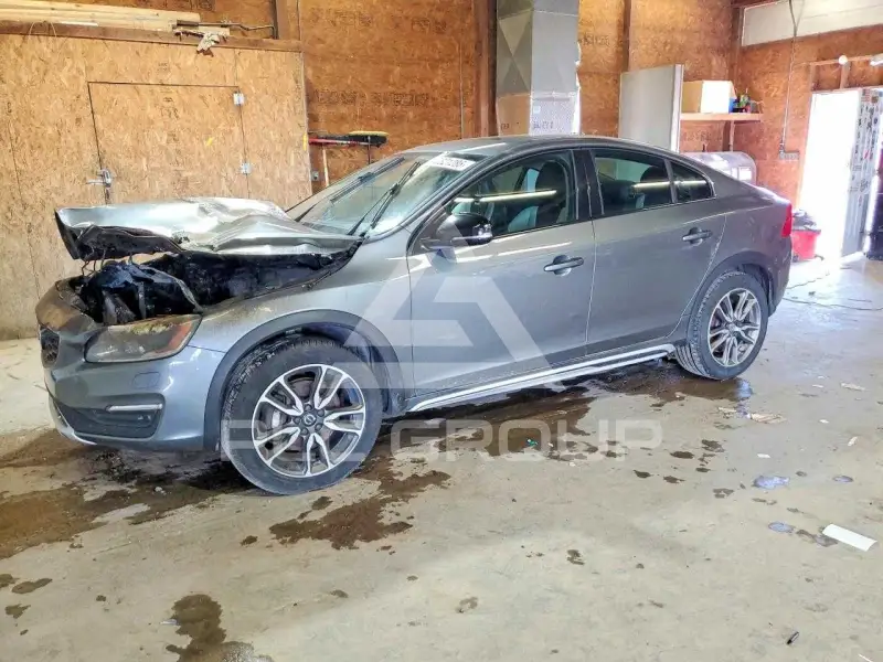 2017 Volvo S60 photo