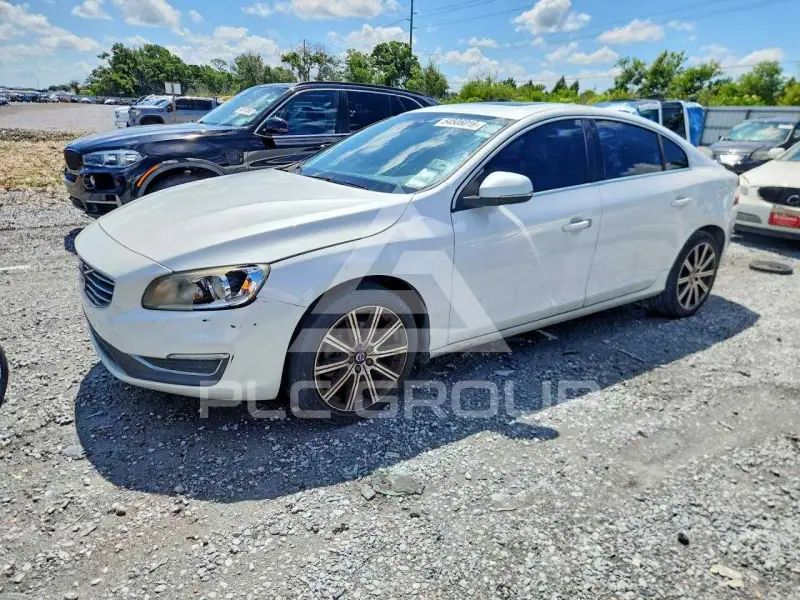 2017 Volvo S60 фото
