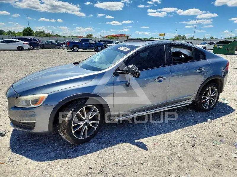 2017 Volvo S60 фото