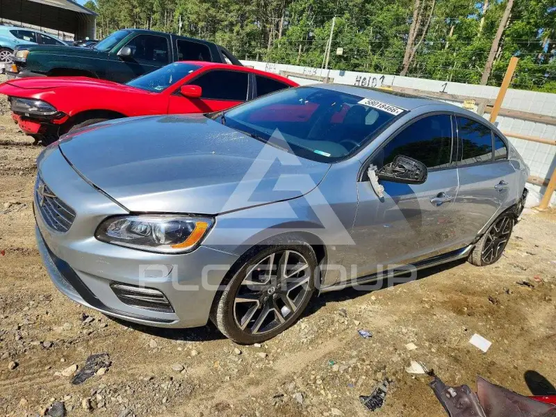 2017 Volvo S60 фото