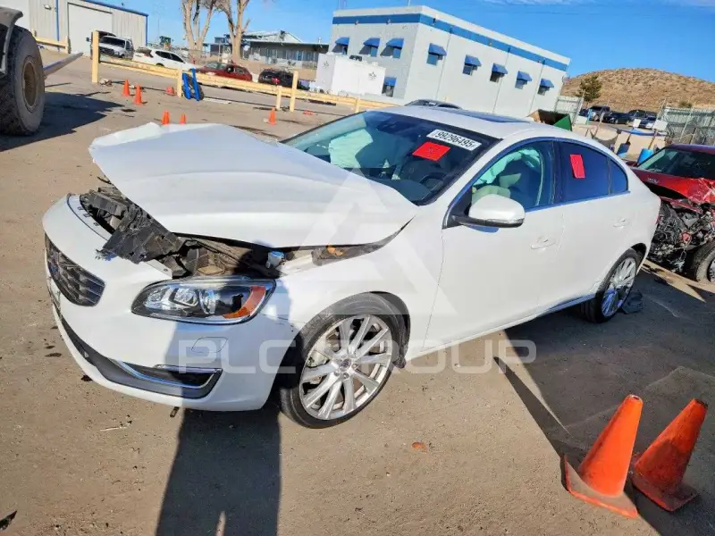 2017 Volvo S60 фото