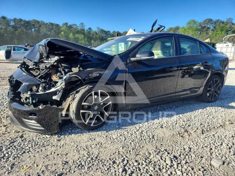 2017 Volvo S60 фото